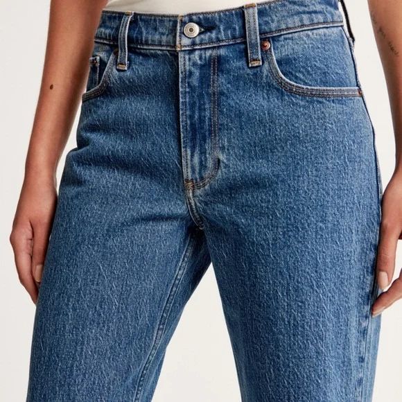 NWT Abercrombie jeans 28 long - Picture 3 of 9